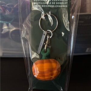 STARBUCKS PUMPKIN KEYCHAIN REUSABLE HOT CUP LID STOPPER-NWT!